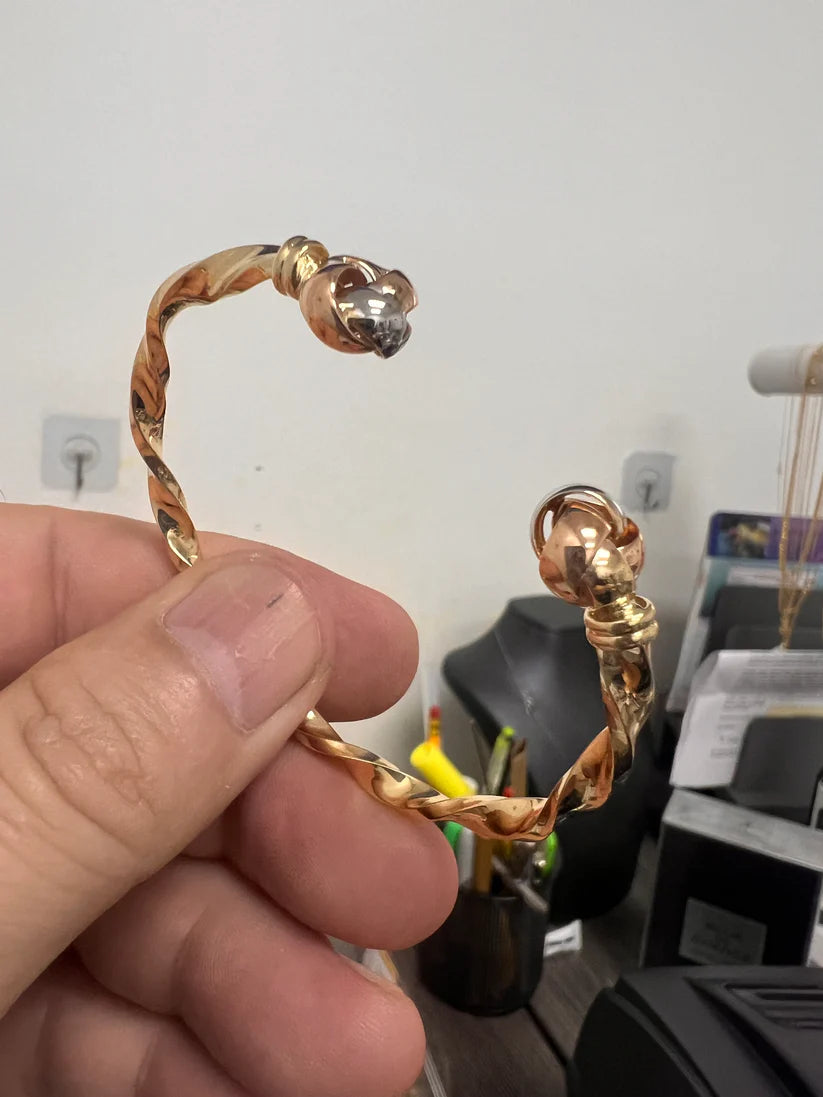 14K Gold Twist bangle