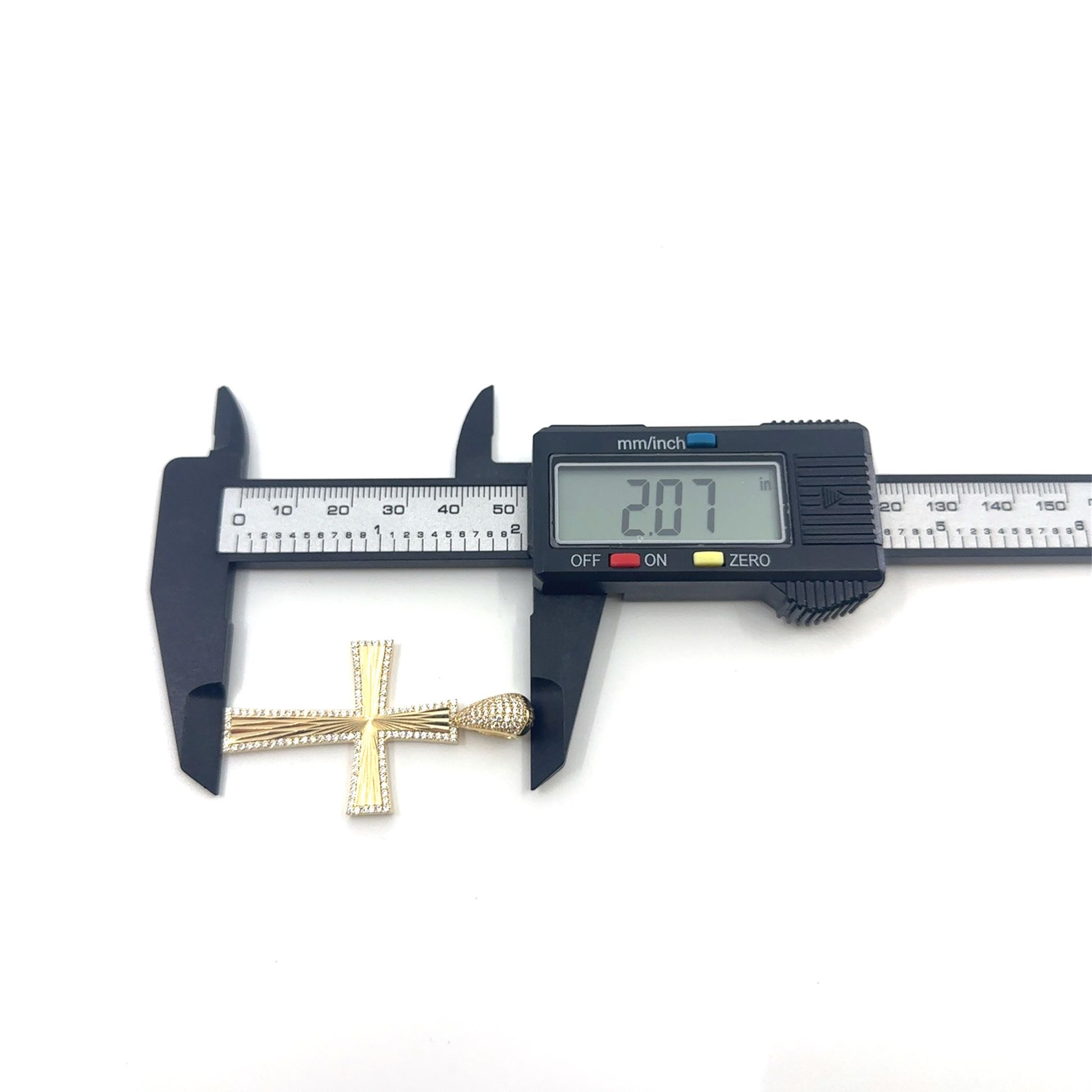 14K Gold Cross Ara Edge Pendant