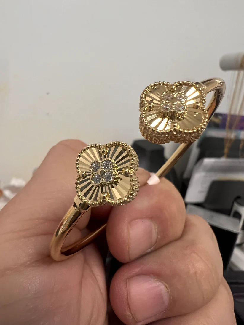 14K Gold Diamond cut Clover bangle