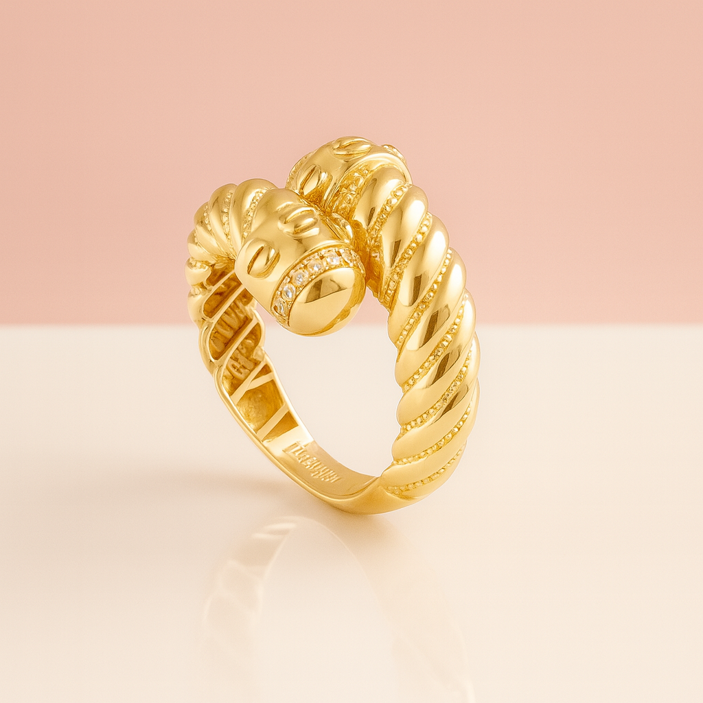 14K Yellow Gold Nudo Ring