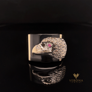 
                  
                    14Kt Gold Onix Aguila Ring
                  
                
