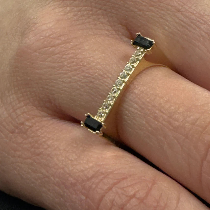 14K Gold T Ring