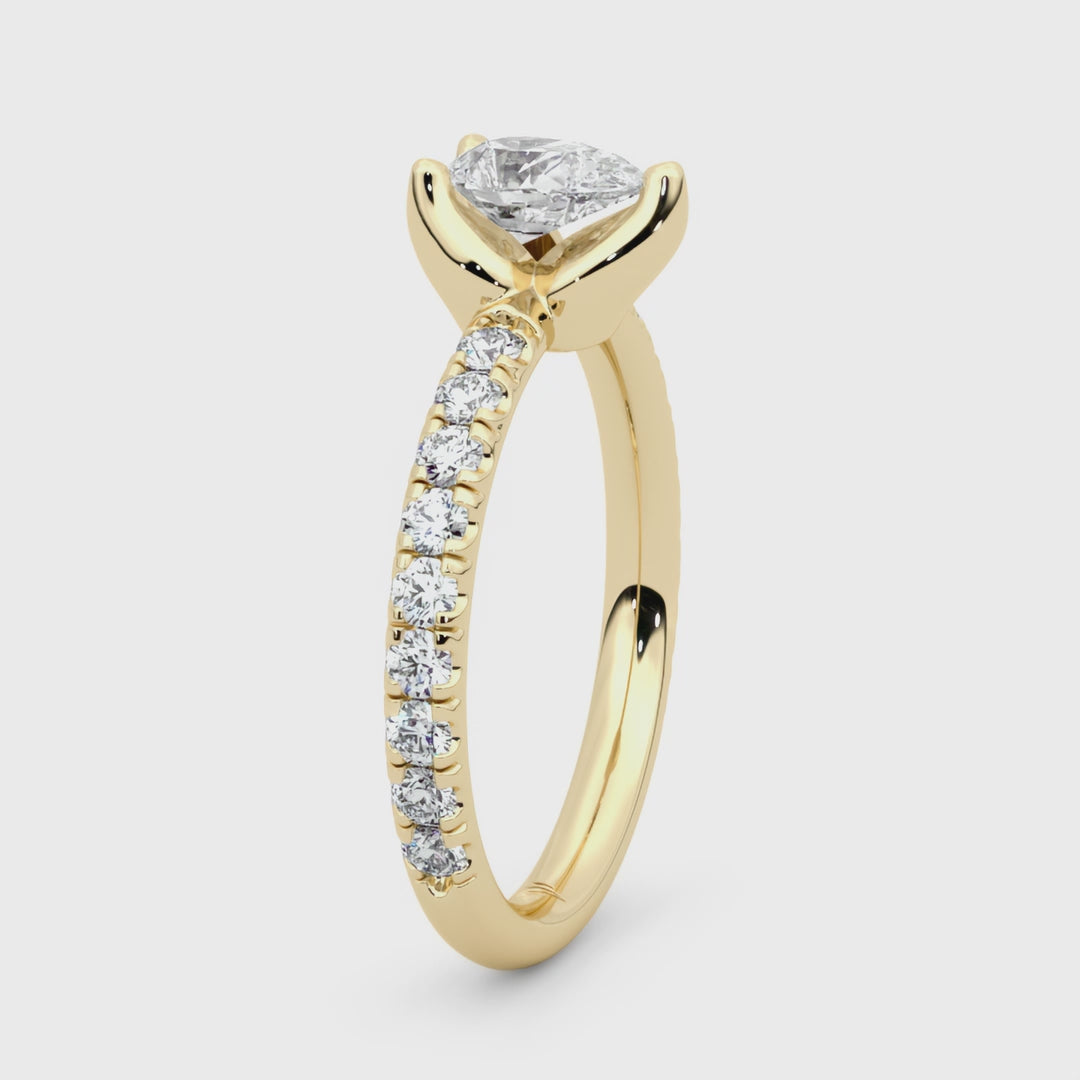 Diamond Ring 1.07 CT Pear Shape - Solid Gold