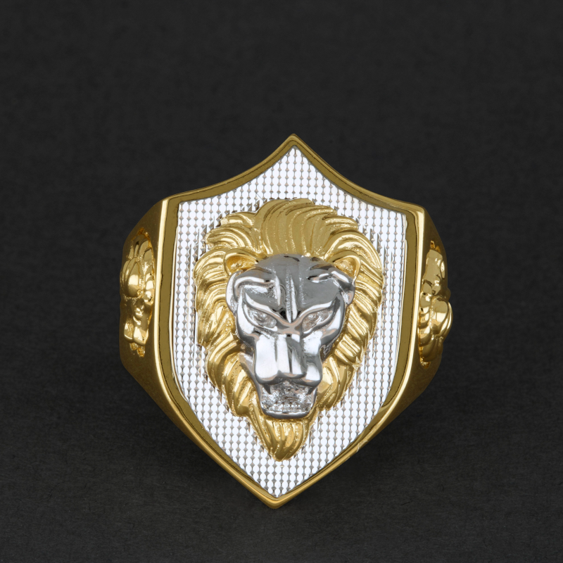 
                  
                    14Kt Gold Lion Shield Ring
                  
                