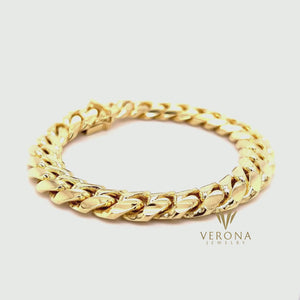 
                  
                    Load and play video in Gallery viewer, Gold Cuban Solid Bracelet
                  
                